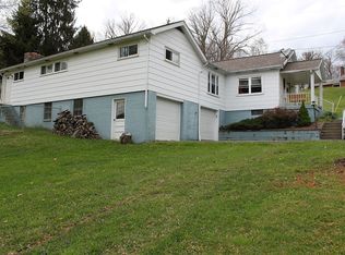 513 Reddy St, Summersville, WV 26651