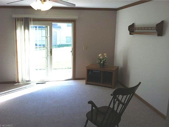 4th image of 30941 Windy Hollow Ln