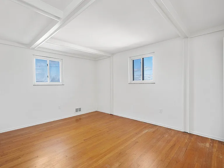 743 Elm Dr — Photo 28