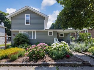 9 E Division St, North East, PA 16428