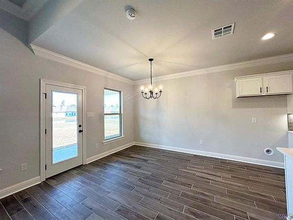 5th image of 39509 White Sand Ln