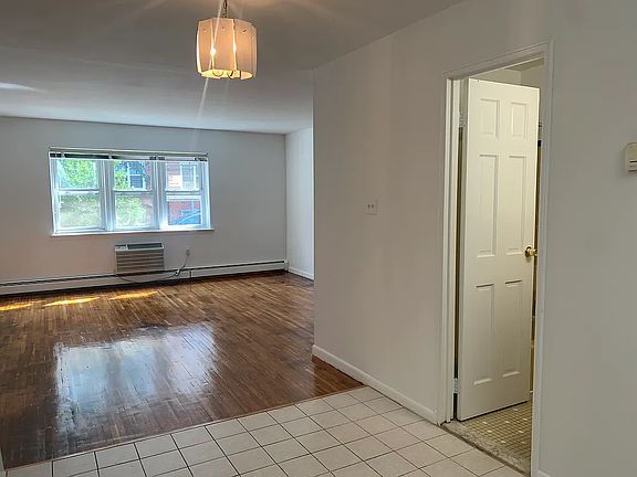 4th image of 110-25 72nd Dr Front 1