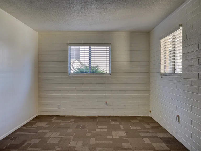 333 S Alarcon St — Photo 7