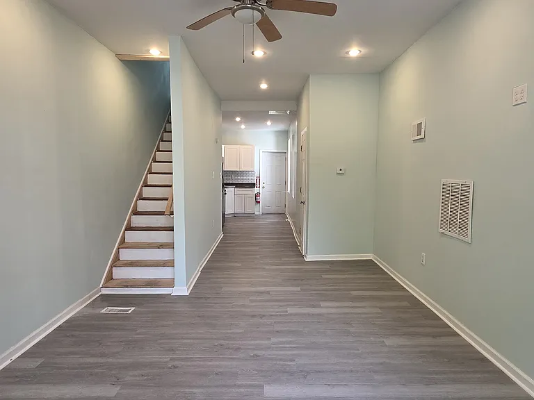 1864 N Uber St — Photo 1