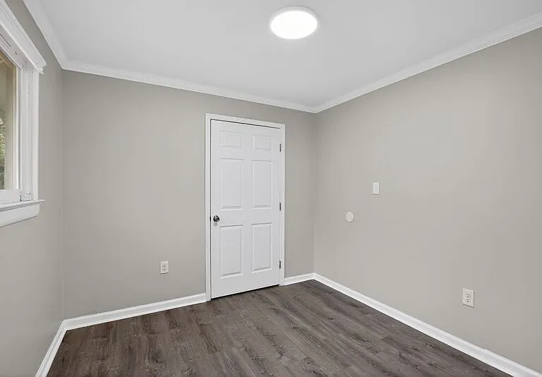 8512 Rose Marie Dr — Photo 13