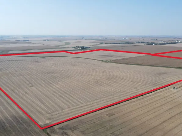 1 Oak Ave, Bagley, IA 50026