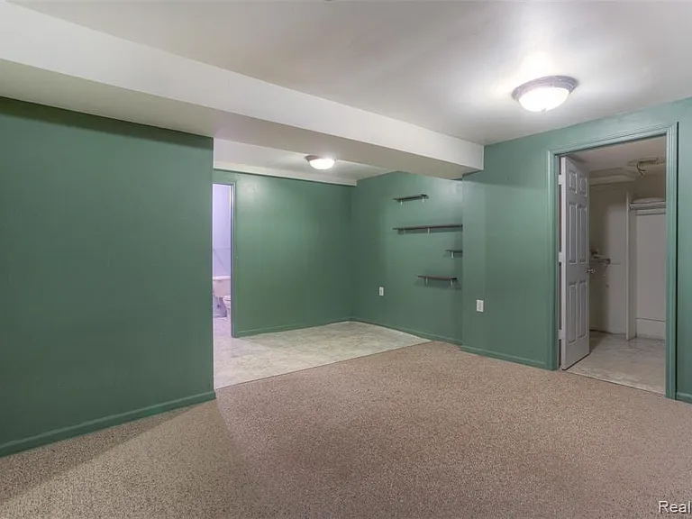 3930 Dunning Rd — Photo 43
