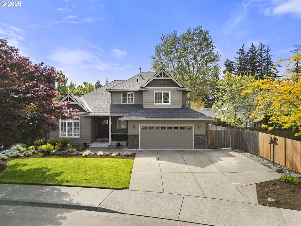 1st image of 2471 NE Lindsey Dr
