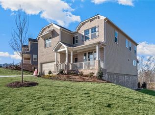 8520 Stratford Oaks Ave, Ball Ground, GA 30107