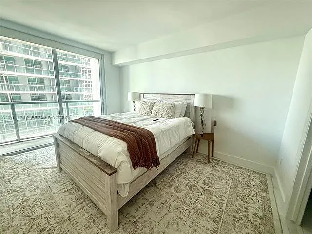 55 SE 6th St #1603 — Photo 6