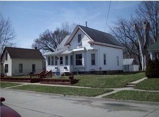 1042 4th St, Marion, IA 52302
