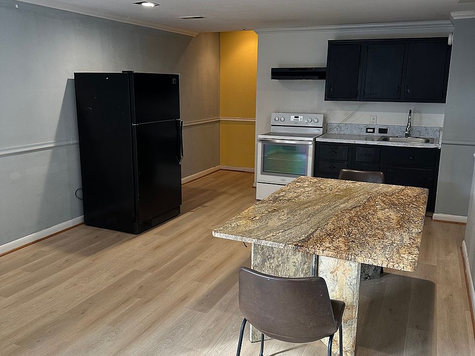 1st image of 18132 Royal Bonnet Cir
