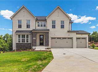 7689 Elizabeth Dr, Oak Ridge, NC 27310