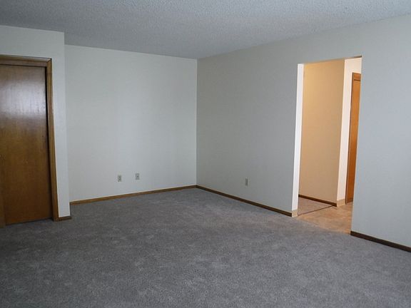 5th image of 1034 Longstaff St #2