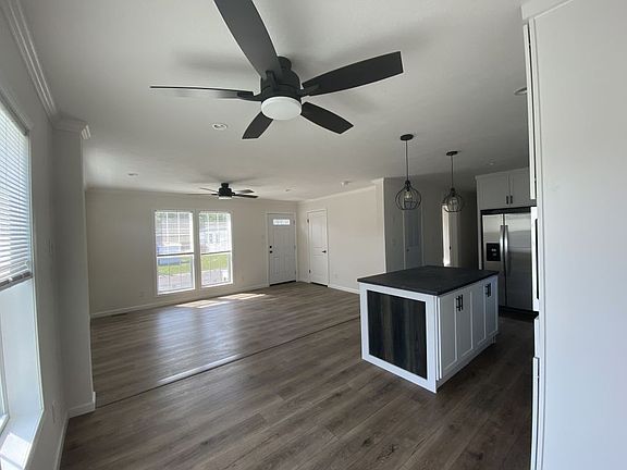 2nd image of 30 Panda Ln #14030