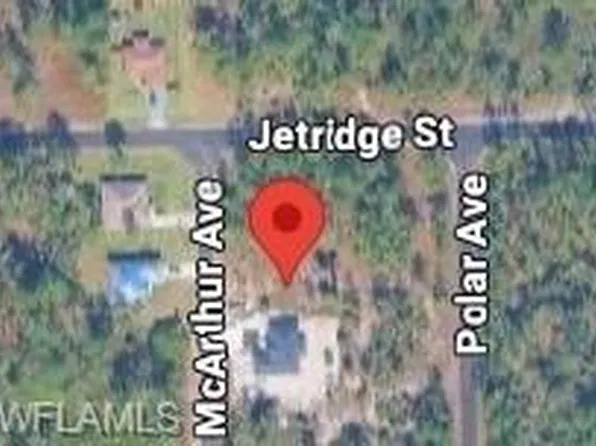 2120 McArthur AVE, ALVA, FL 33920