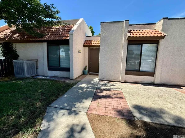 1041 Baywood Dr APT C, Sparks, NV 89434