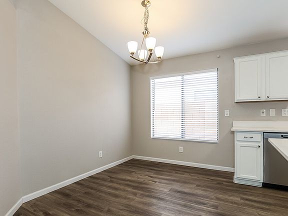 5th image of 10906 W Cambridge Ave