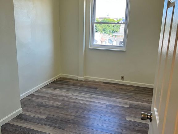 5th image of 348 Oakland Ave Floor 2