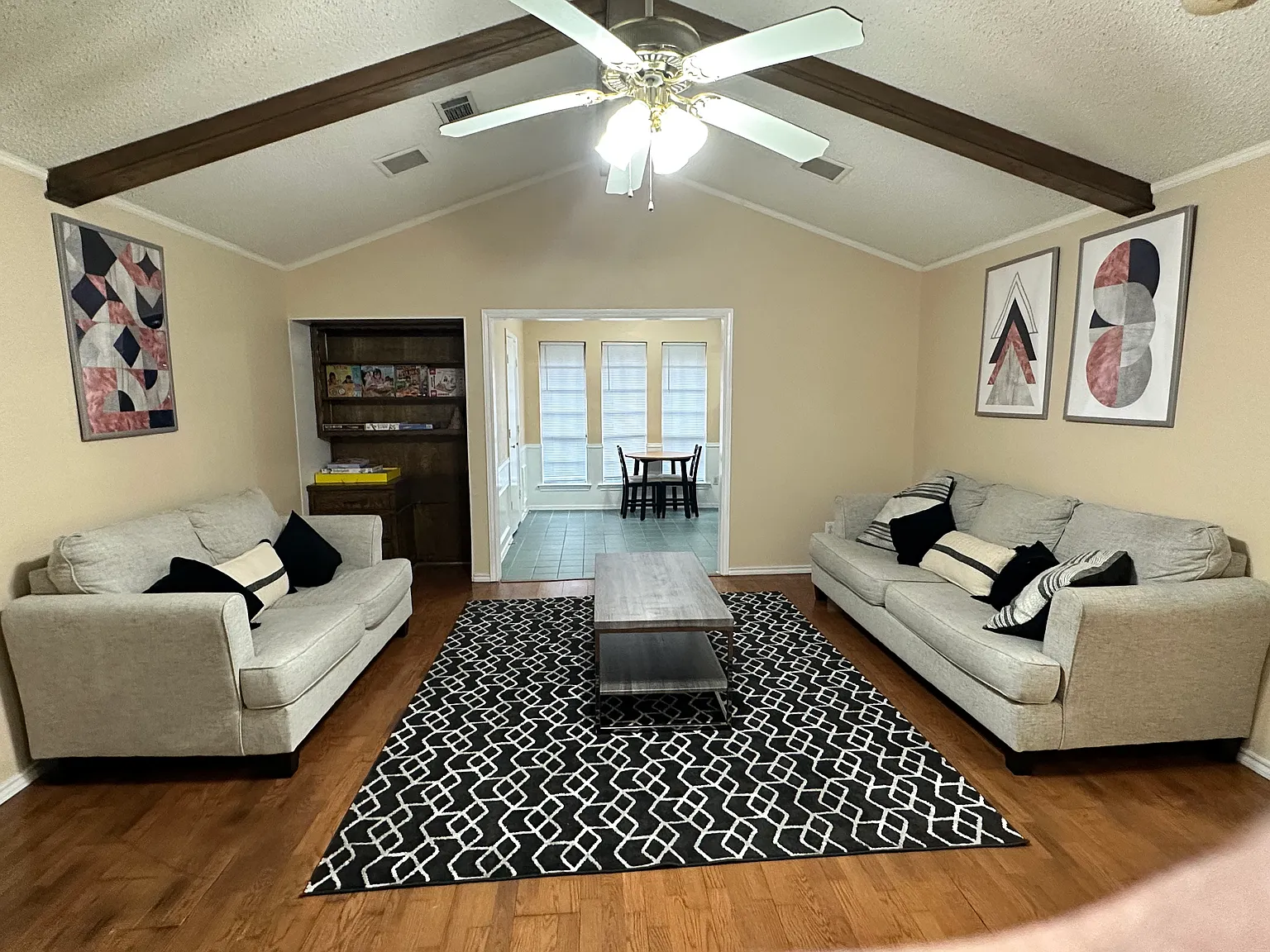 3 bed, 1865 sqft, $4,200 — Photo 4