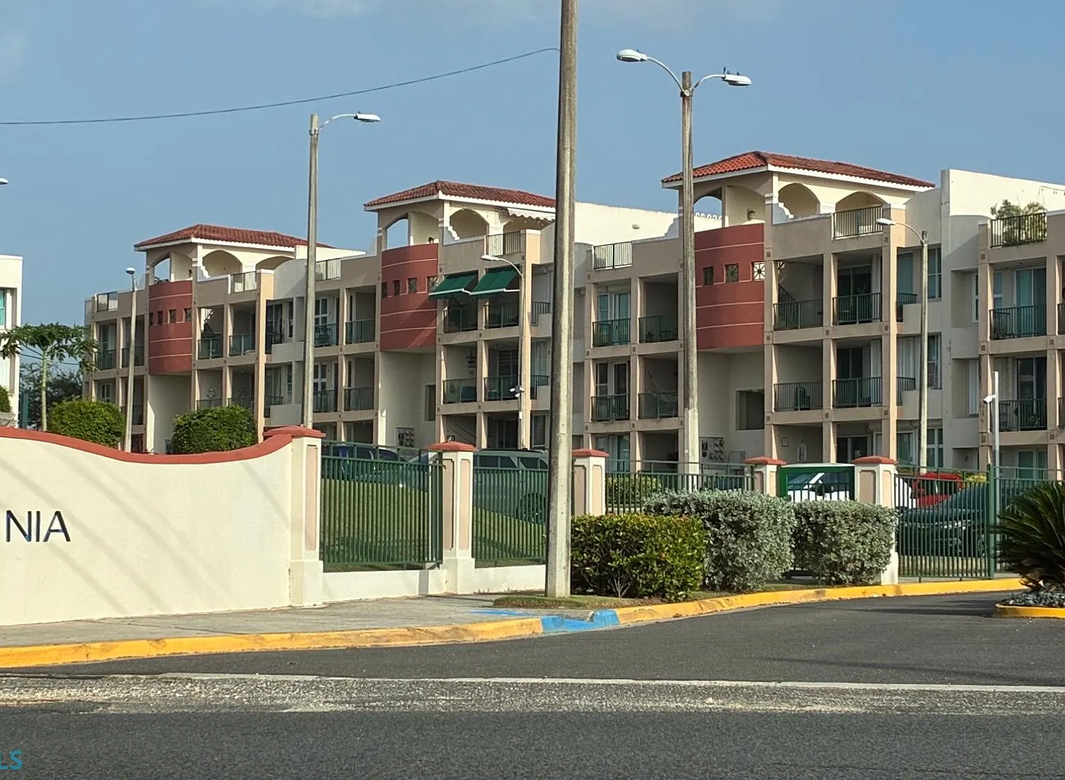 Oceania (Condominio) — Photo 1