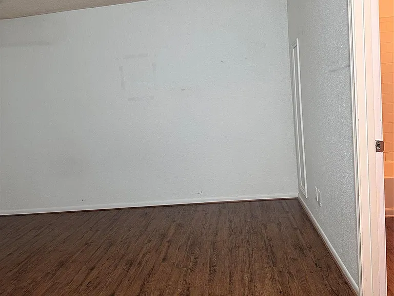 1413 Bonanza Rd #413 — Photo 32