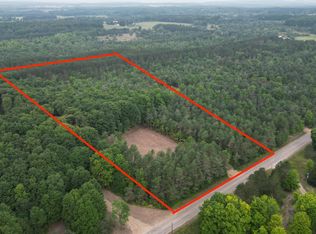 4 S Bright Rd, Maple City, MI 49664
