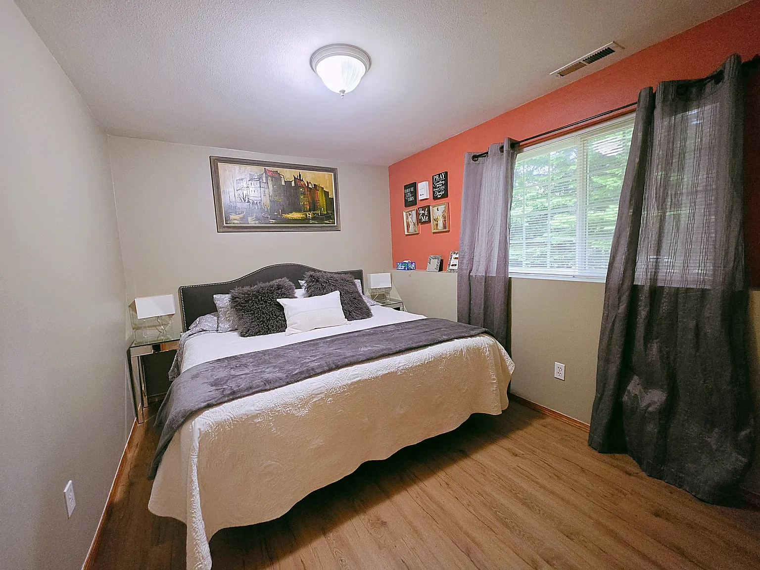 1 bed, 600 sqft, $2,400 — Photo 4