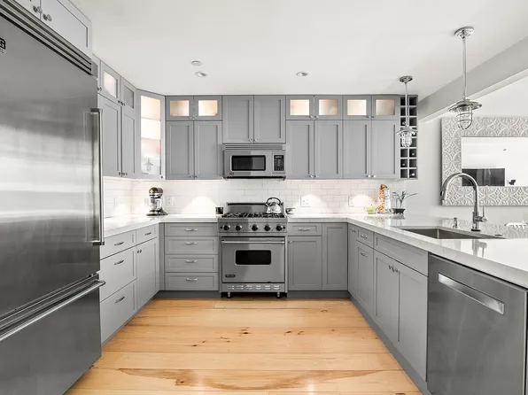 26 Broadway image 1 of 15