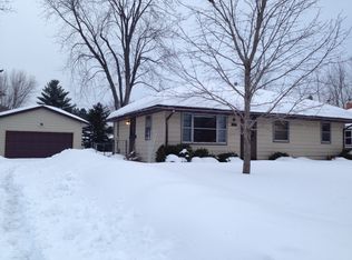 1663 Hillview Rd, Shoreview, MN 55126