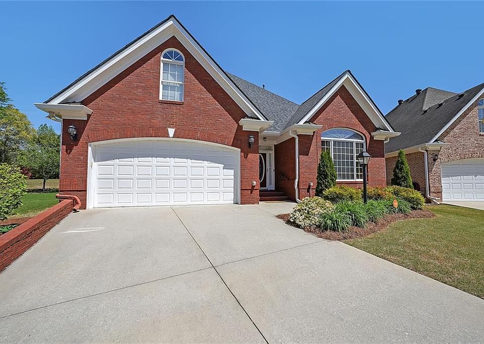 1st image of 1610 Glenhurst Dr