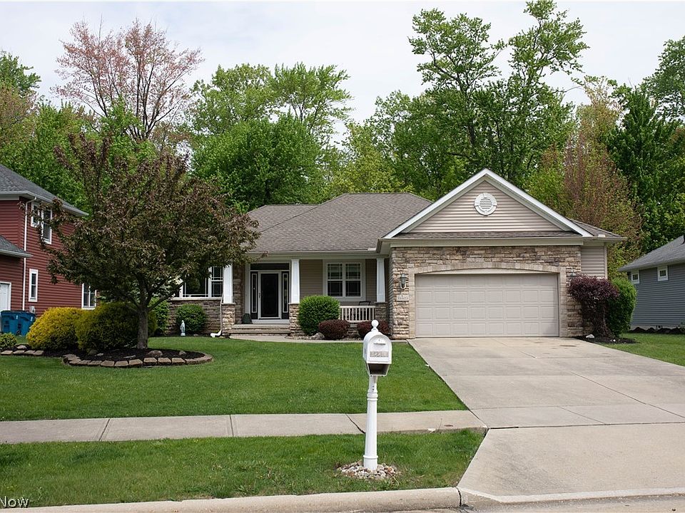 1st image of 38803 Margaret Walsh Ct