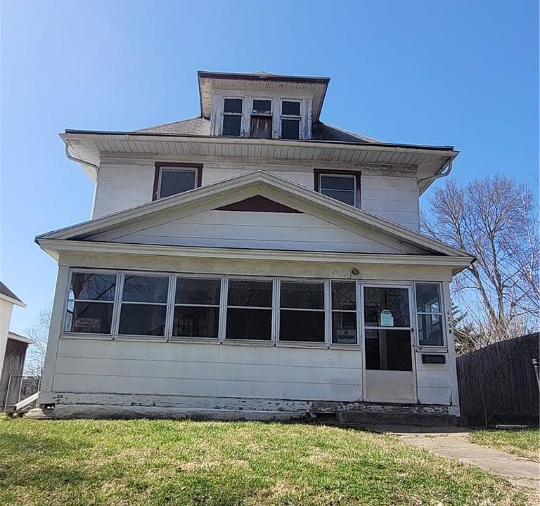 1st image of 428 N Oakley Ave