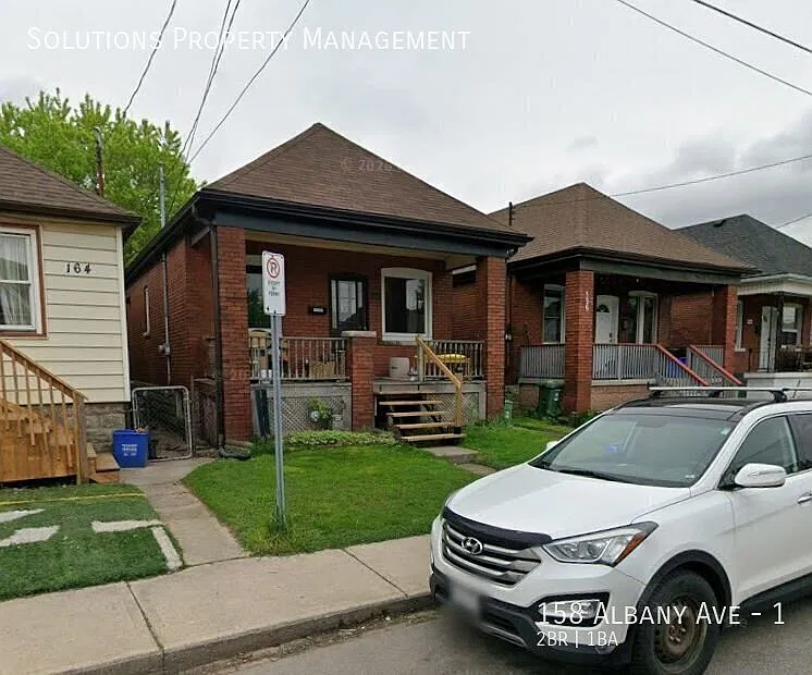 158 Albany Ave #1