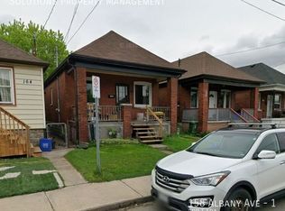 158 Albany Ave #1, Hamilton, ON L8H2H6