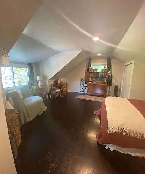 917 N Maple Ave — Photo 13