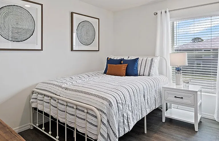 Soluna Townhomes — Photo 16