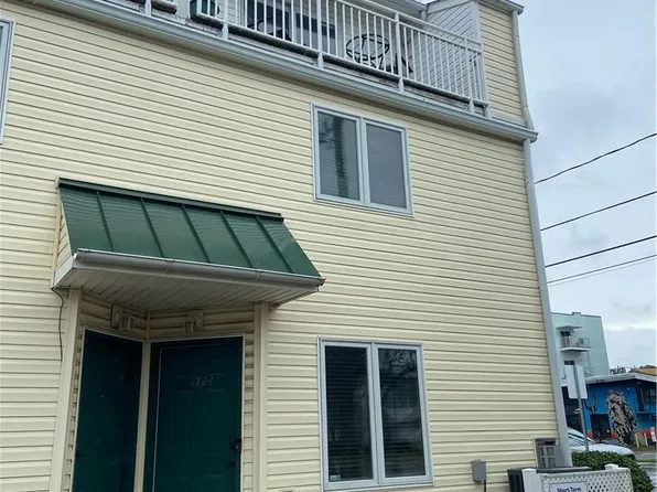 1724 Baltic Ave, Virginia Beach, VA 23451