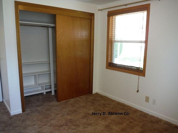 4th image of 1306 Cottonwood Dr