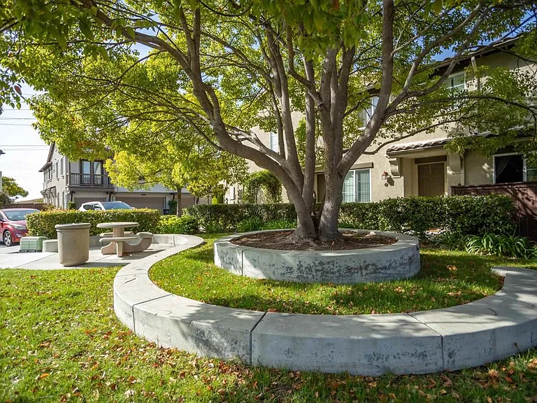 2103 Palo Alto Dr #80 — Photo 13
