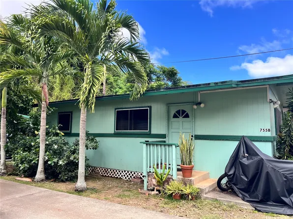 41-755 Kumuhau St, Waimanalo, HI 96795