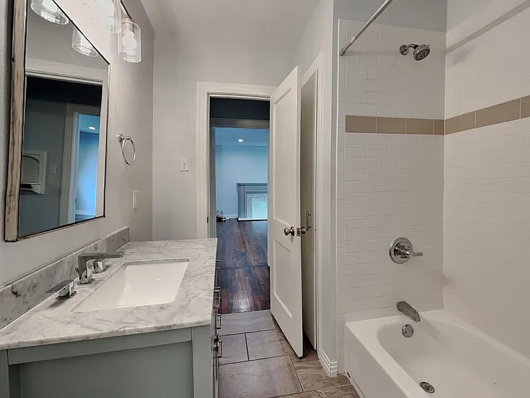 4225 Lovell Ave — Photo 15