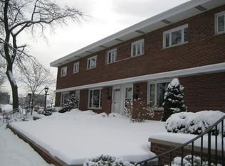 1808 S Cumberland Ave, Park Ridge, IL 60068