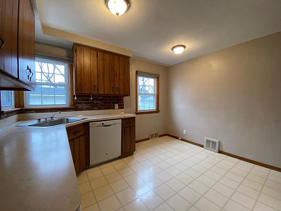 2nd image of 8221 Kenton Ave