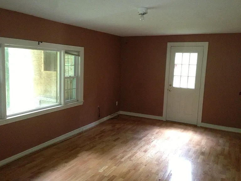 12 Bicentennial Dr — Photo 9