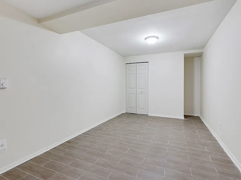 840 Amelia Ct — Photo 27
