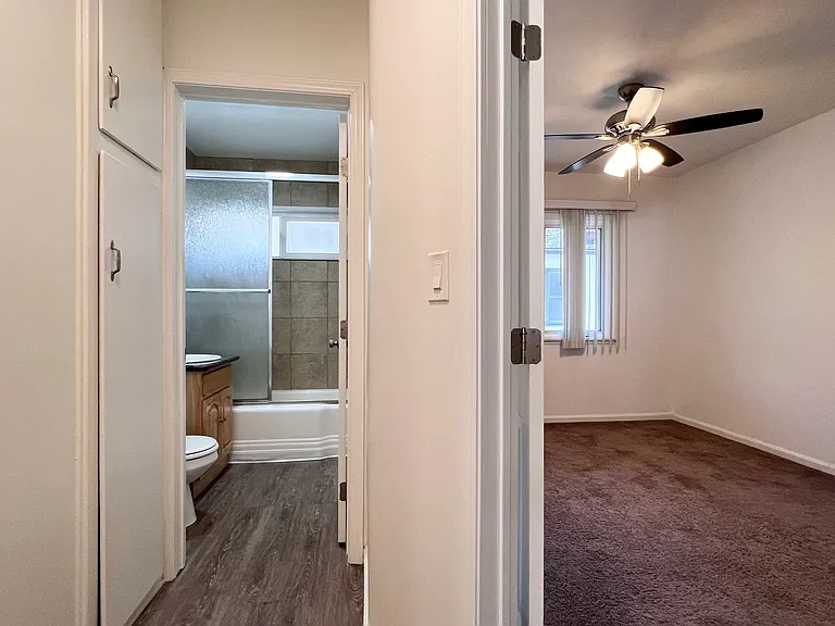3365 1/2 Mentone Ave #3365-1/2 — Photo 12