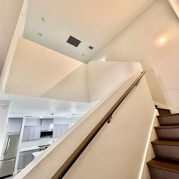 1954 Freedom Dr — Photo 11