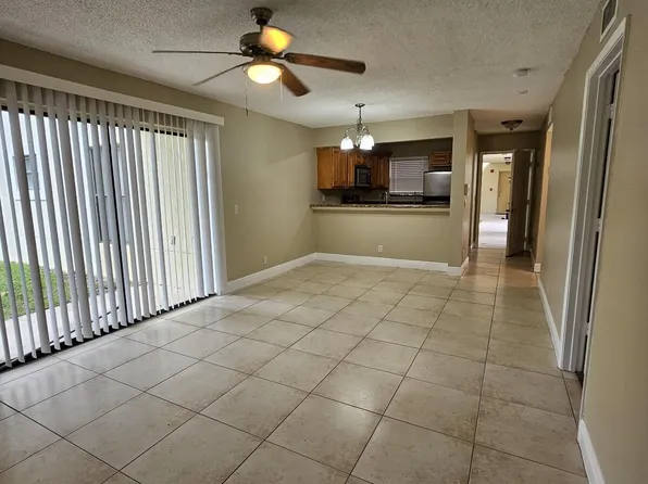 1561 Windorah Way #A, West Palm Beach, FL 33411