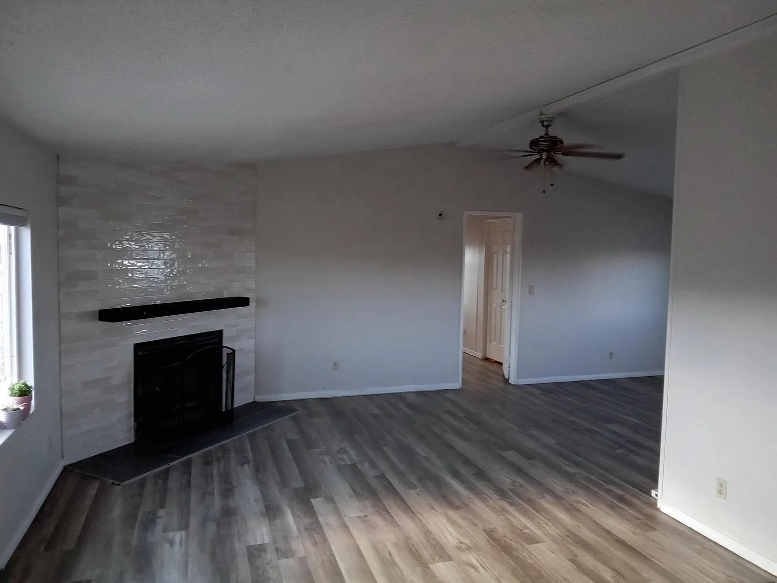 7375 Nielson Rd — Photo 2